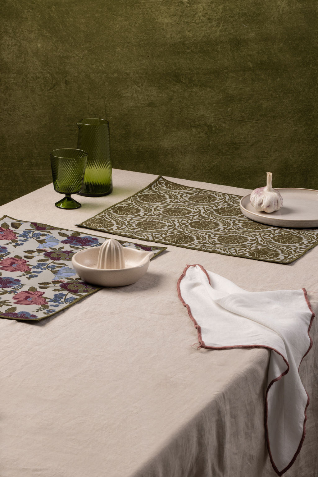 Set de 4 Individuales y 4 Servilletas Flores Verde