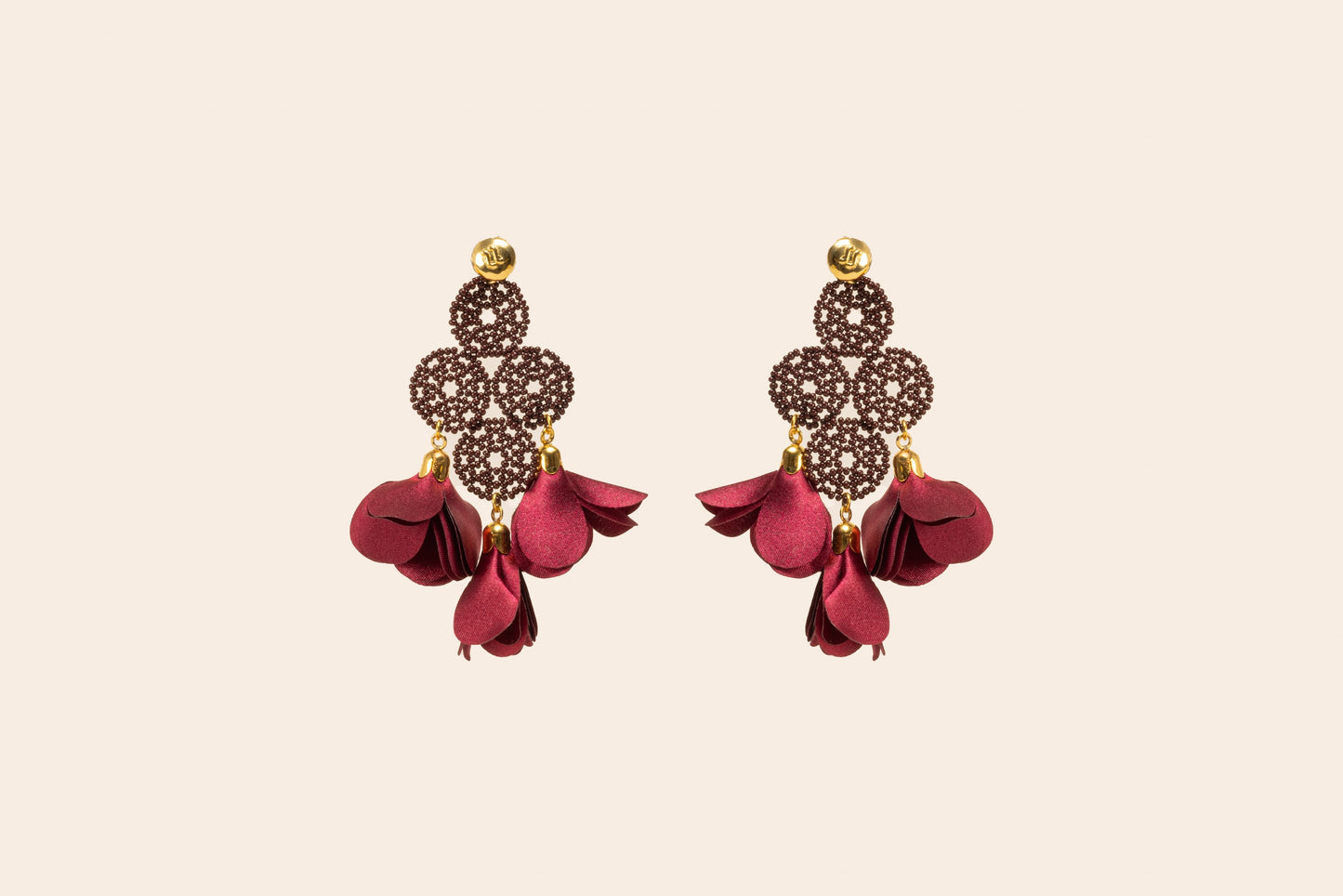 Aretes Tejidos con Flores