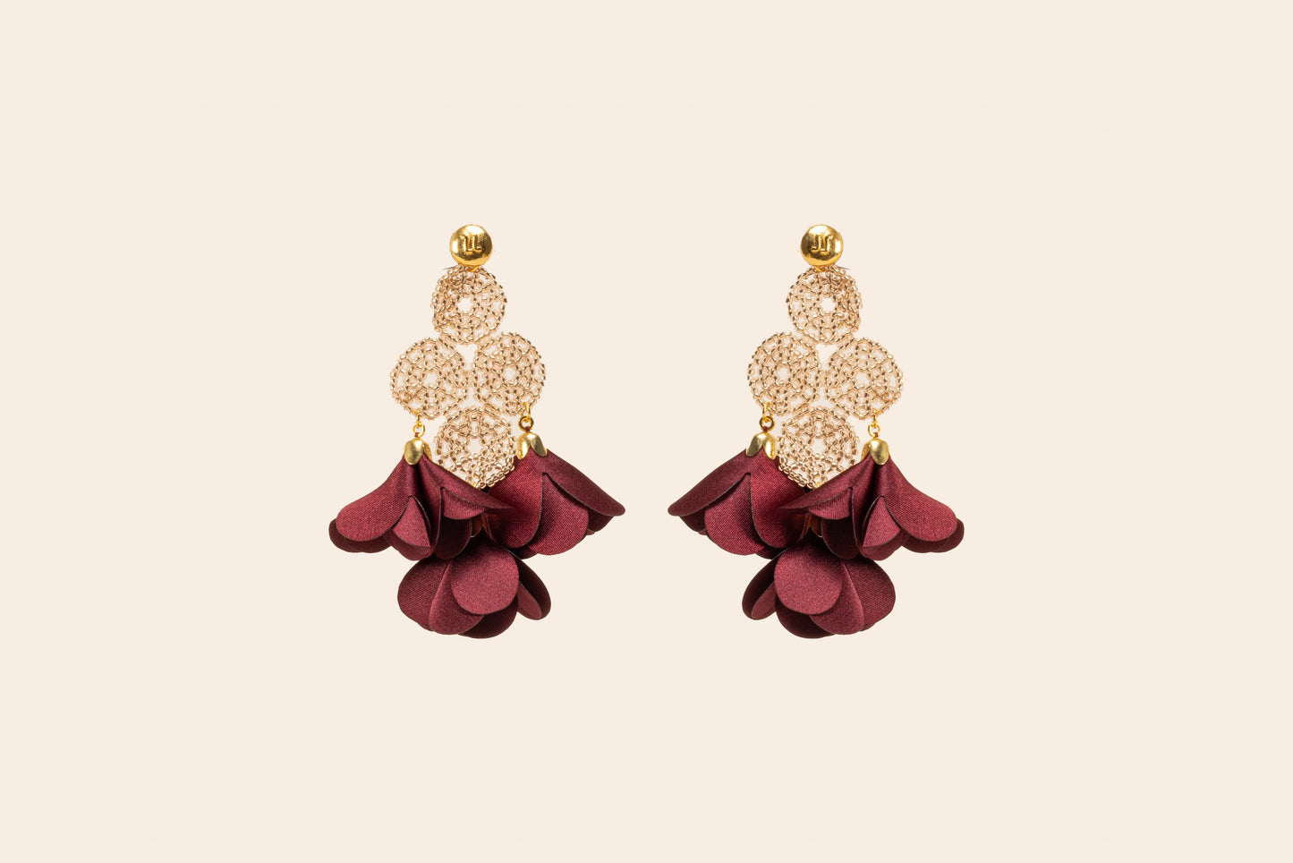 Aretes Tejidos con Flores