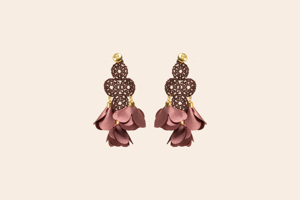 Aretes Tejidos con Flores