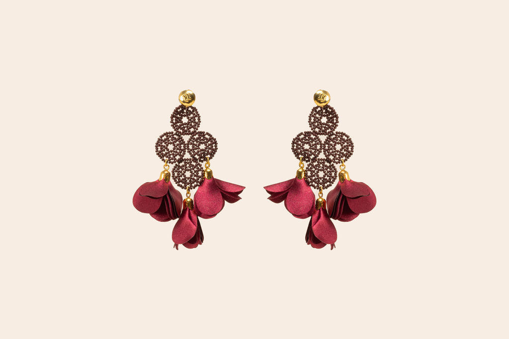 Aretes Tejidos con Flores
