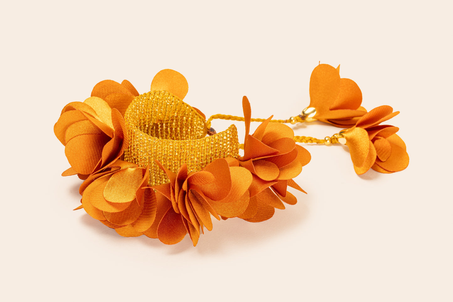 PULSERA DE FLORES