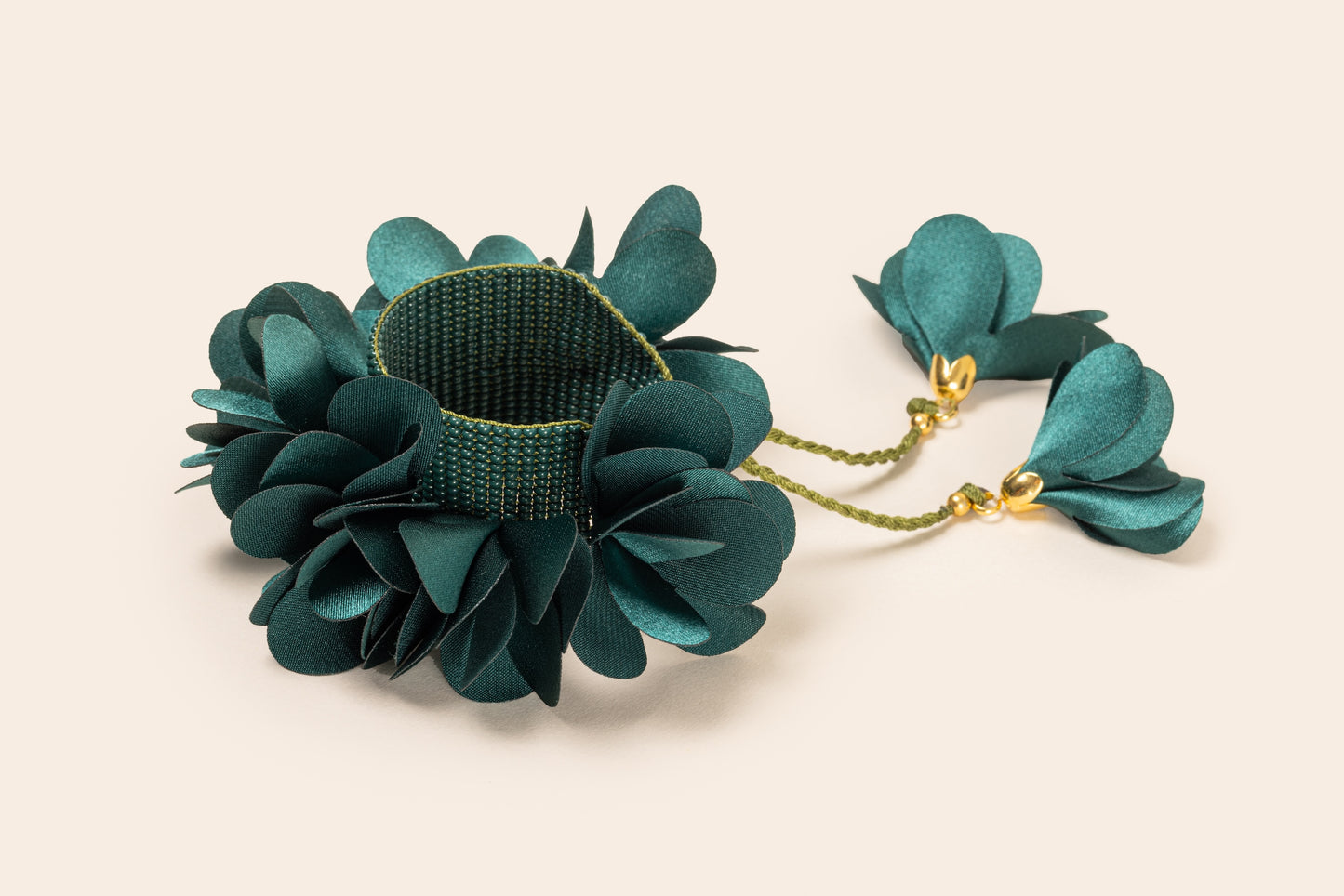 PULSERA DE FLORES