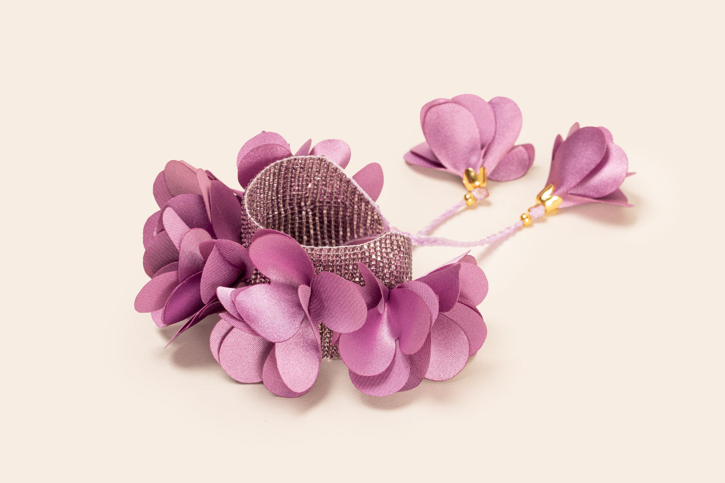 PULSERA DE FLORES