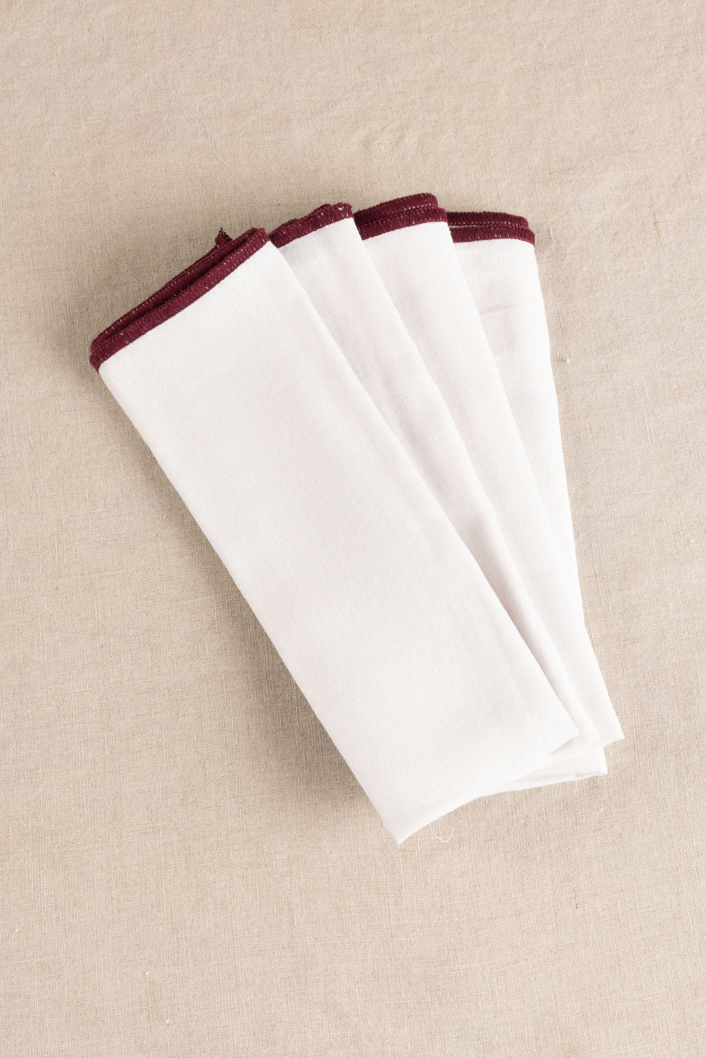 4 Manteles Individuales y 4 Servilletas Menta con Vino