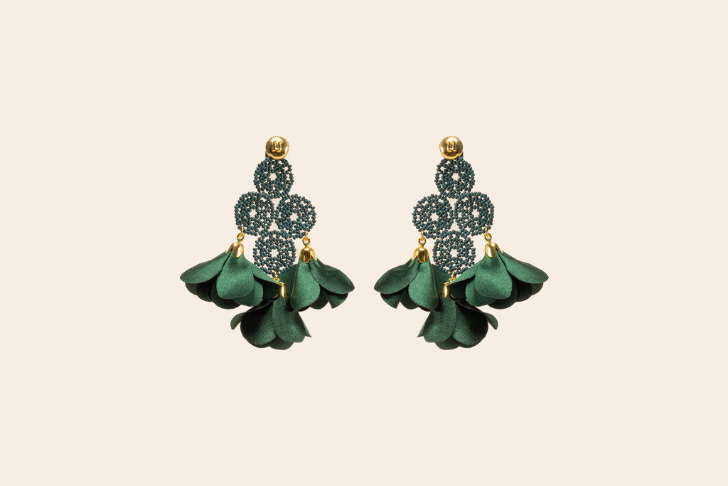 Aretes Tejidos con Flores