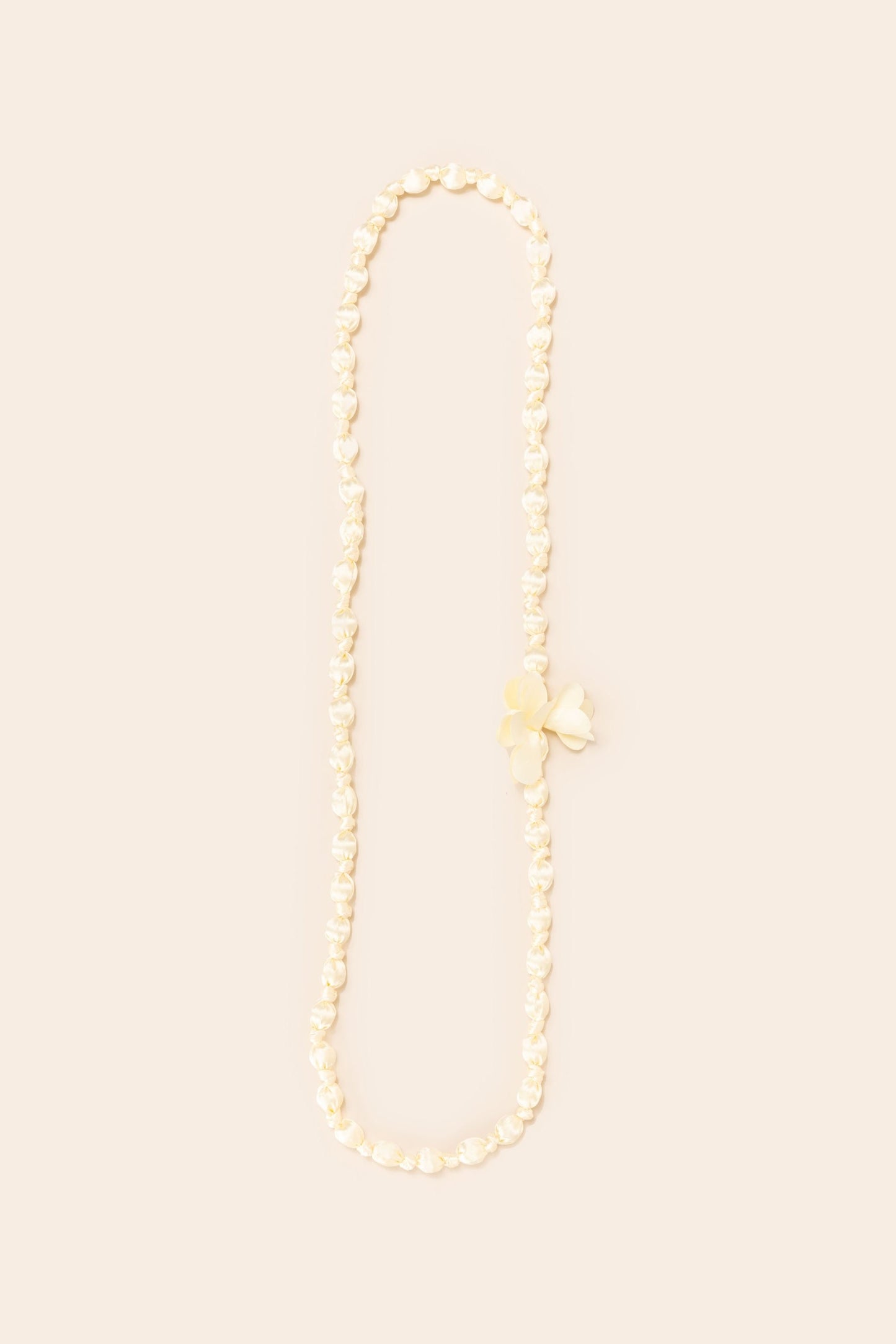 COLLAR NUDOS