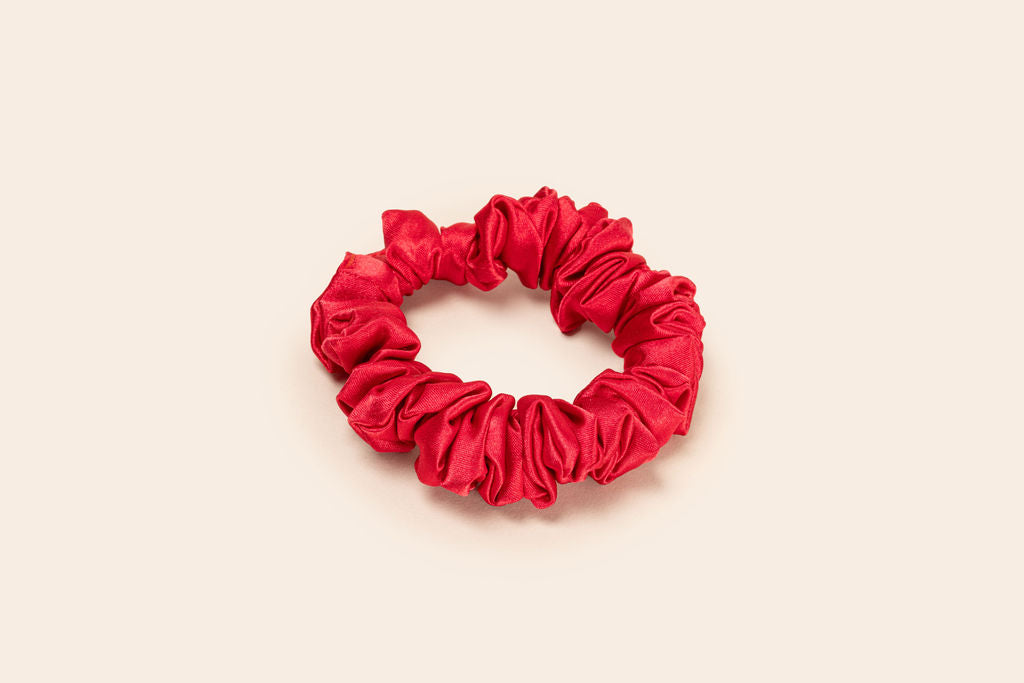 SCRUNCHIE CHICA