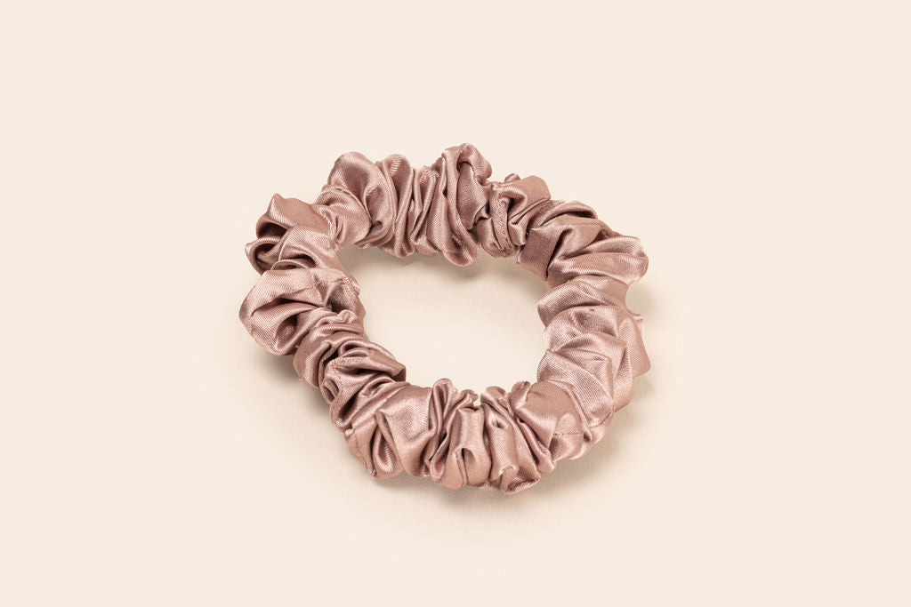 SCRUNCHIE CHICA